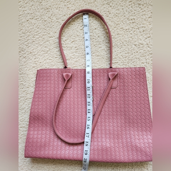 NWT Gold Metallic Tote Bag - Picture 8 of 8